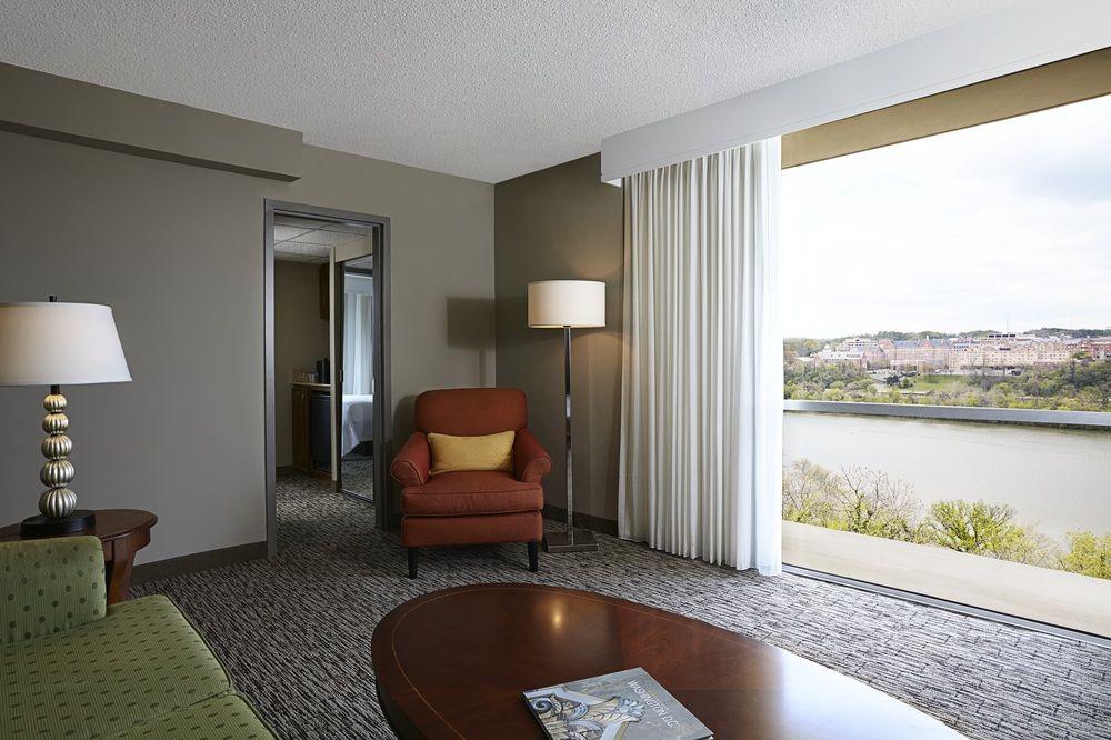 Hotel Key Bridge Marriott Arlington Esterno foto
