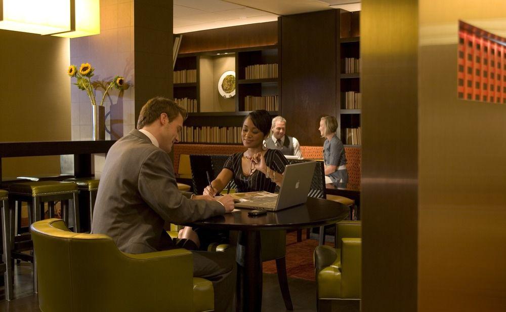 Hotel Key Bridge Marriott Arlington Esterno foto